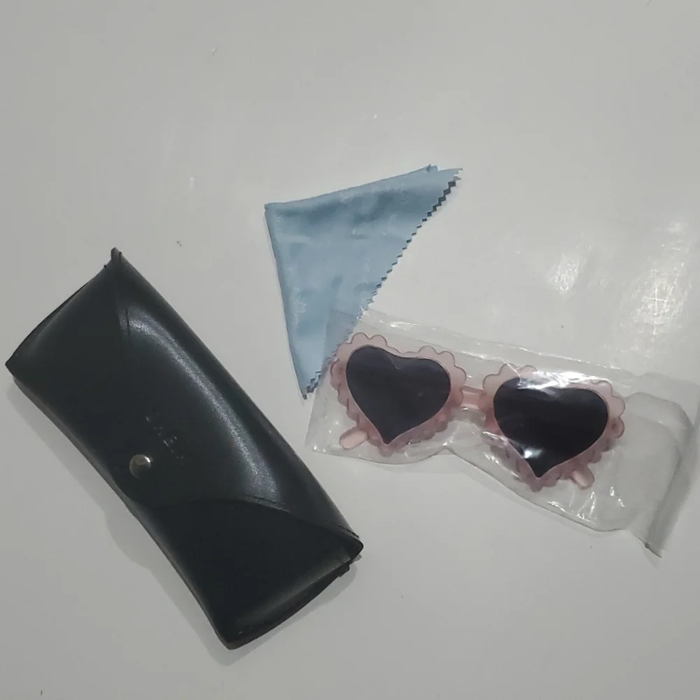 Light Pink Heart Little Girl Sun Glasses